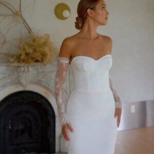 Park & fifth Eleanor wedding dress size small